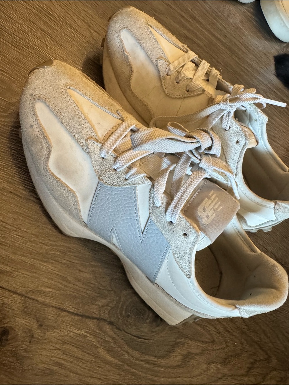 New Balance Women's Cream & White Suede Leather Sneakers